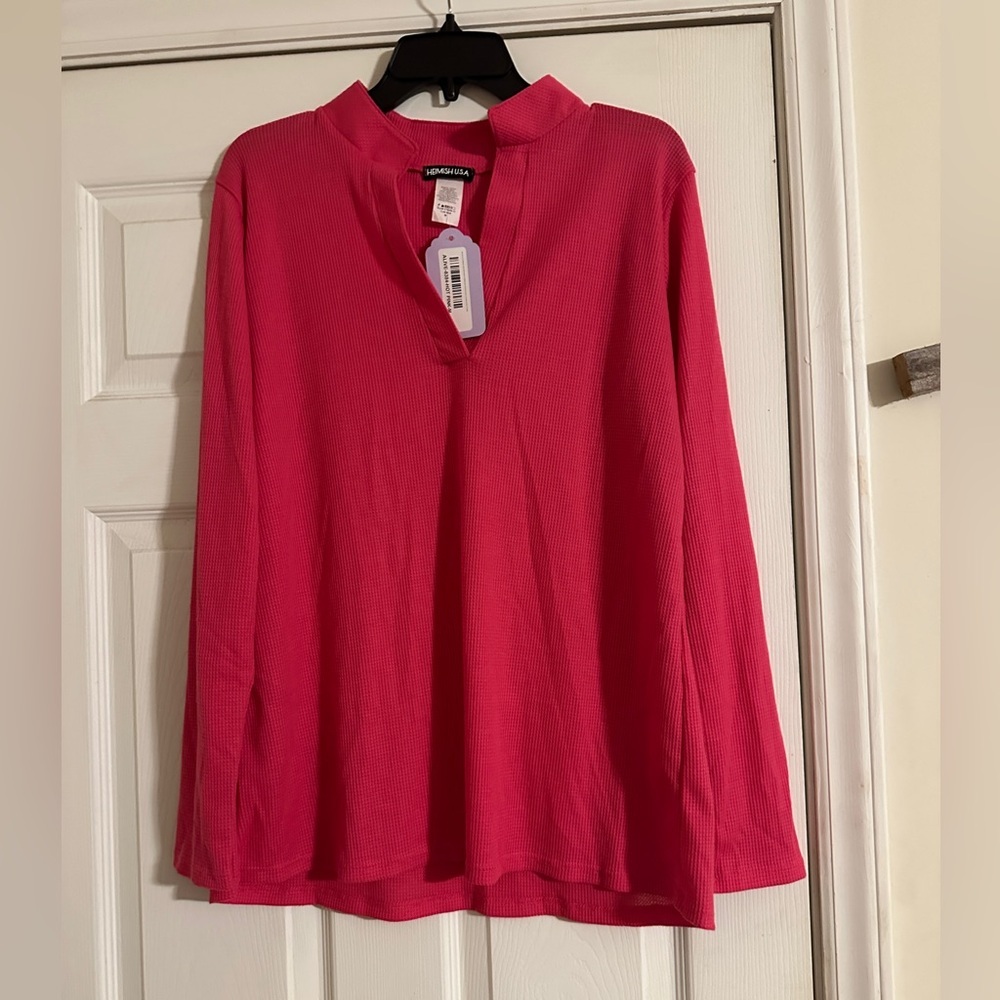 NWT Heimish USA long sleeve with collared V Neck size M Hot pink.